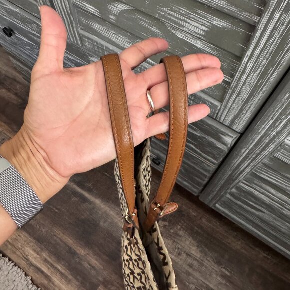 MICHAEL KORS large tote EUC - Picture 3 of 7